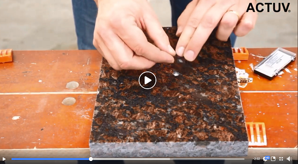 solstone reparacion 1 - Solstone presenta un Kit de reparación de piedra natural