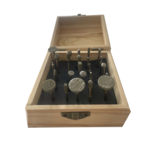juego-fresolines-escultura-electro-v3
